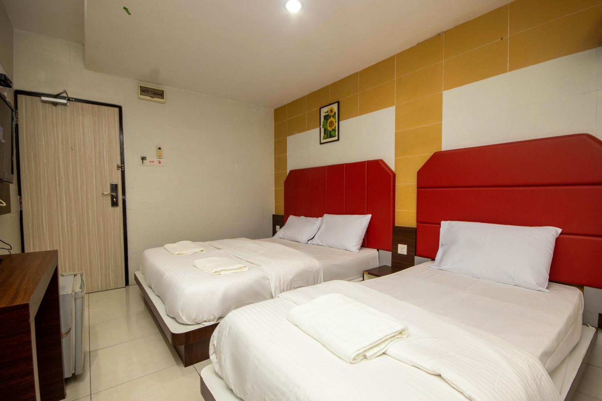 Jq Happy Lumut Hotel ภายนอก รูปภาพ