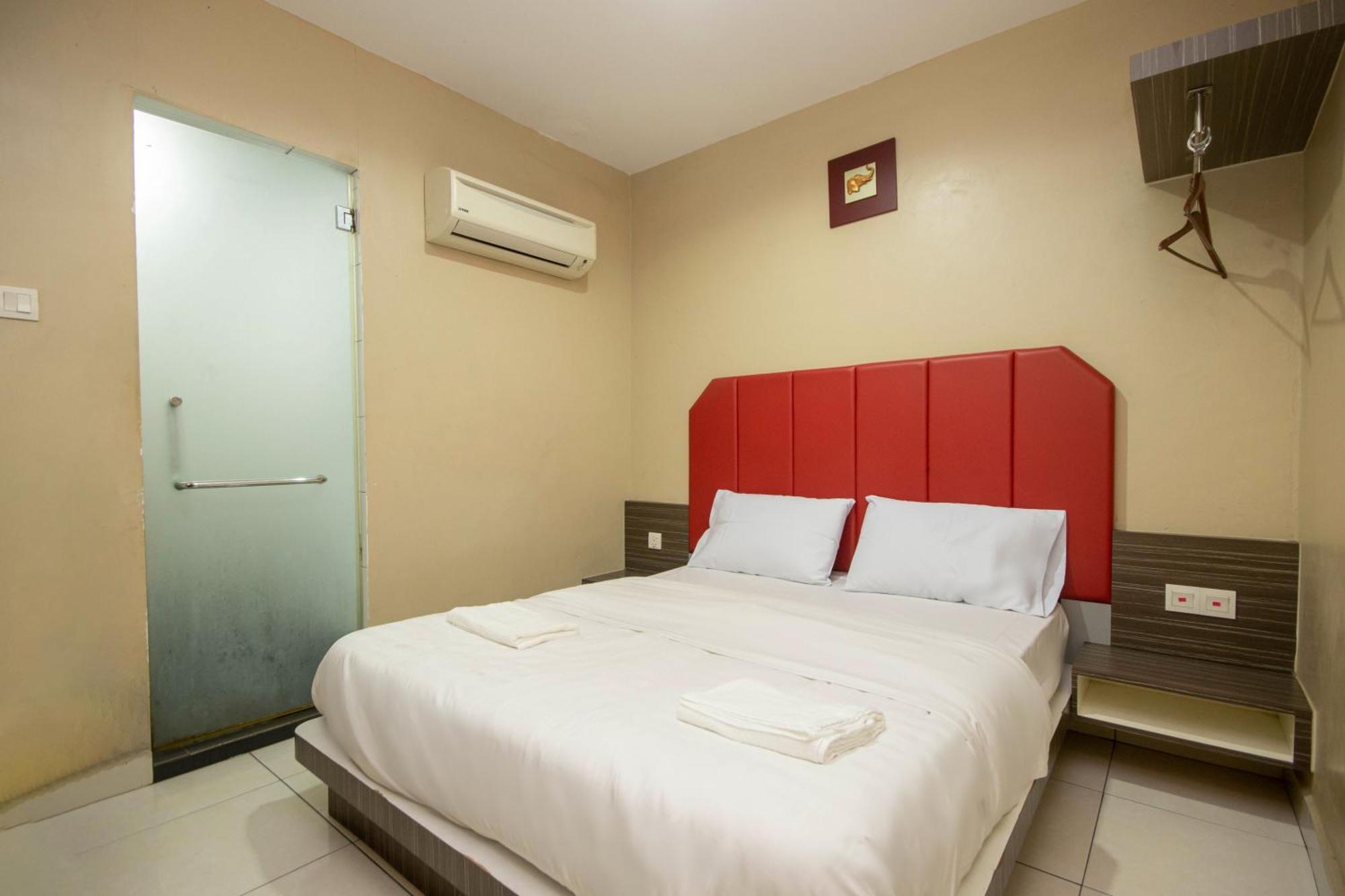 Jq Happy Lumut Hotel ภายนอก รูปภาพ