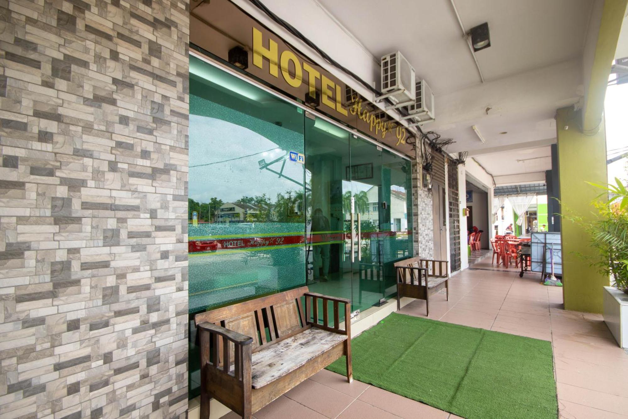 Jq Happy Lumut Hotel ภายนอก รูปภาพ