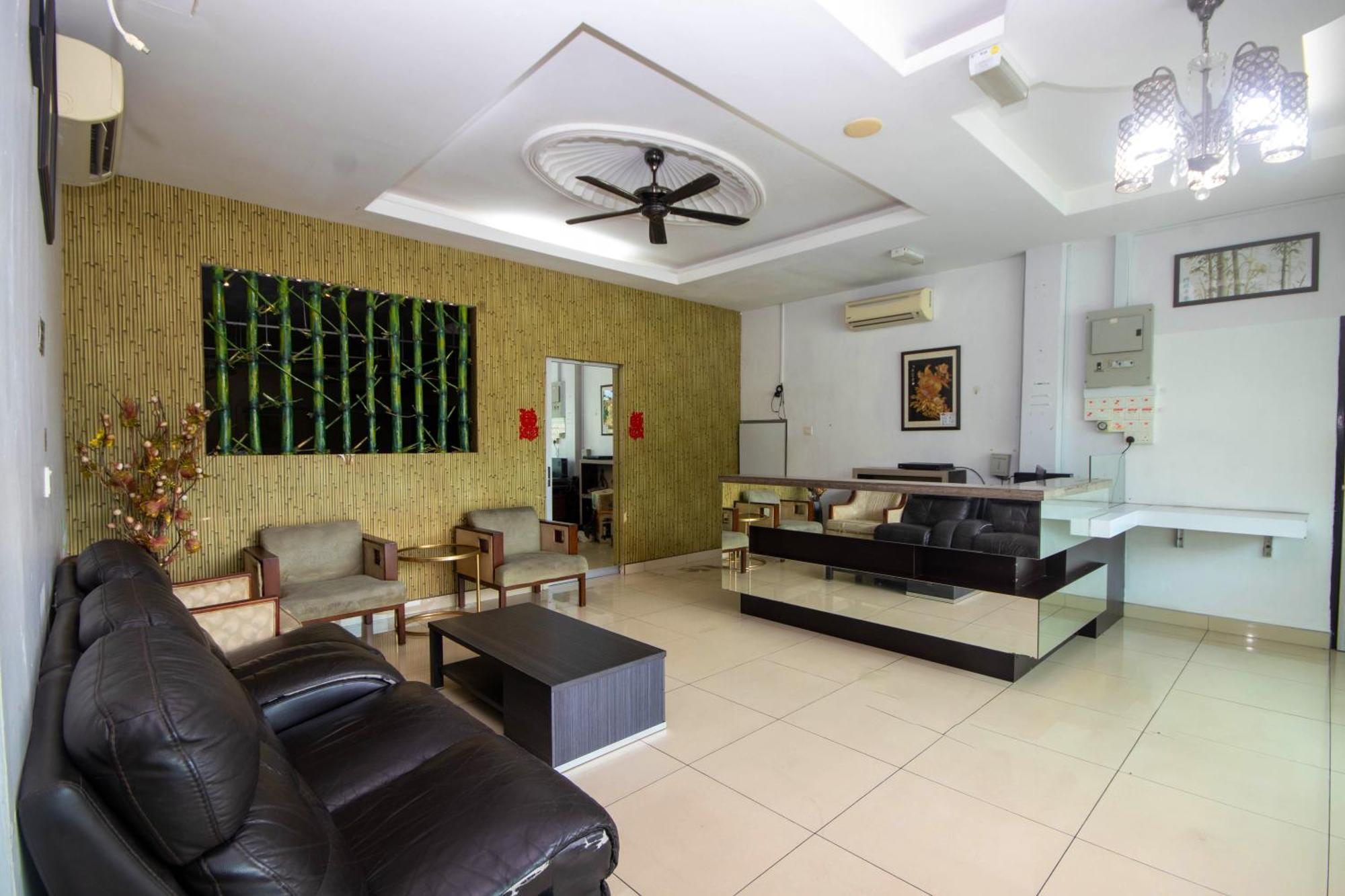 Jq Happy Lumut Hotel ภายนอก รูปภาพ